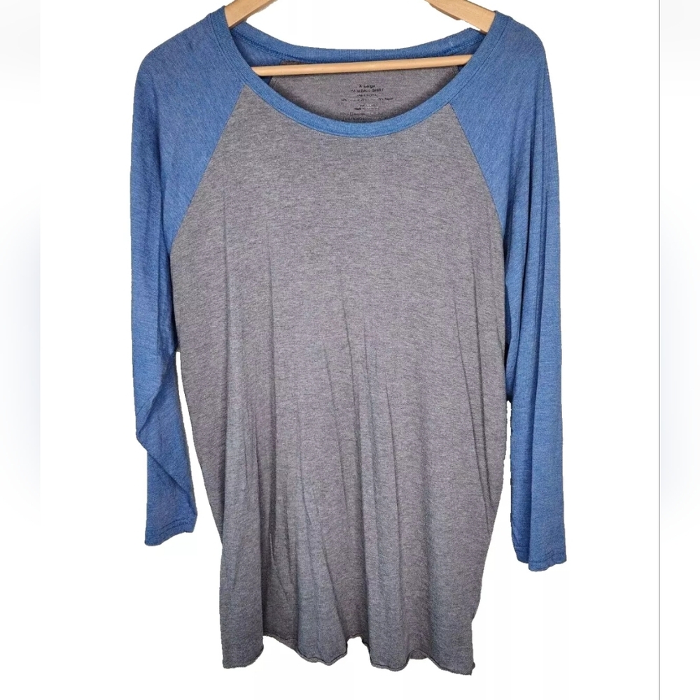 Hobby Lobby 3/4 Sleeves Gray and Royal Blue Baseball Shirt Size XL